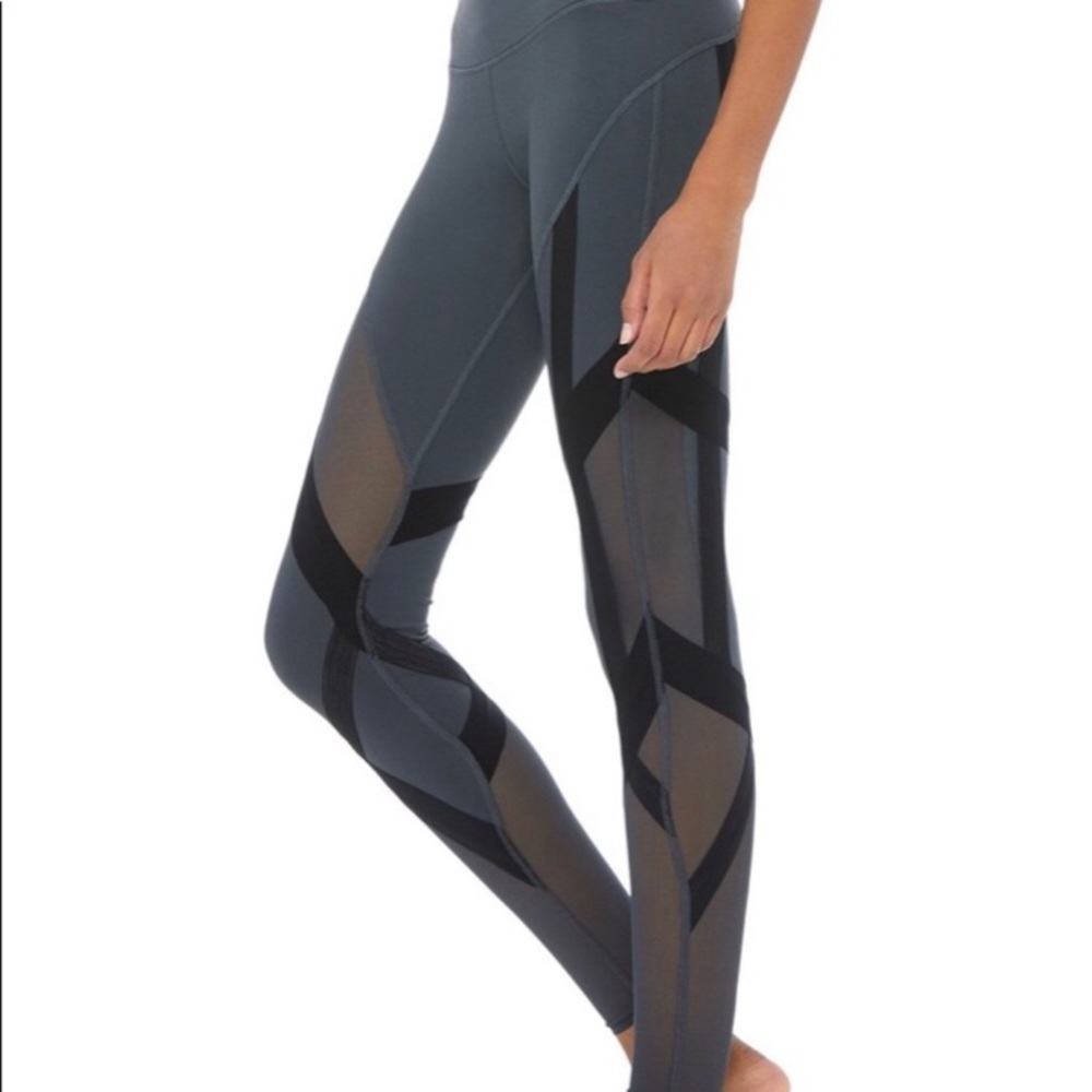 ALO Yoga Leggings